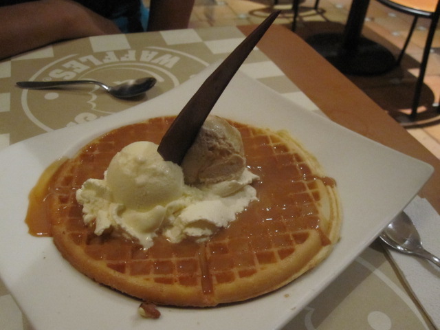 The Waffle de Arequipe.